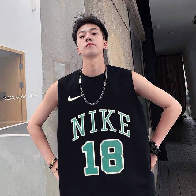 Nike耐克球服背心] Nike 耐克背心 2色更新 最近这个超火 好多博主在推 Logo颜色清新 万能搭配 超显瘦 版型不挑人 夏天可能你就缺件这么酷的衣 印