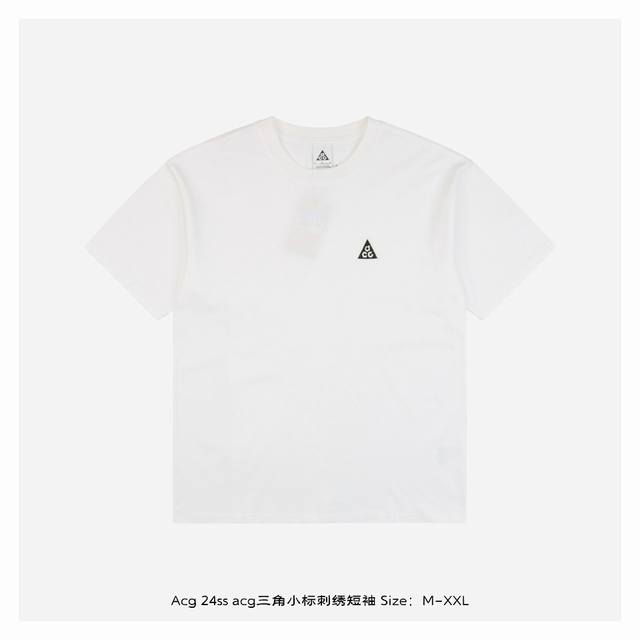 Nike X Acg 24Ss Acg三角小标刺绣短袖 面料采用定织定染230克，经过高温预缩处理，洗后不会有明显缩水，触感细腻柔软，质地透气，配套同缸1X1螺