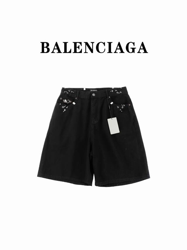 Balenciaga 巴黎世家blcg 24Ss柳丁火机头穿孔宽松牛仔短裤 原版开发，采用380克高端定制赛络纺面料，百分百纯棉.洗水孝洗.每个细节骨位磨出一点