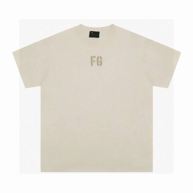 掌柜推荐 必入款 Fear Of God Essentials 第八季主线fg数字植绒印花短袖 情侣款 顶级复刻，真的纯纯纯跑量福利，真正zp开模定制定染面料，