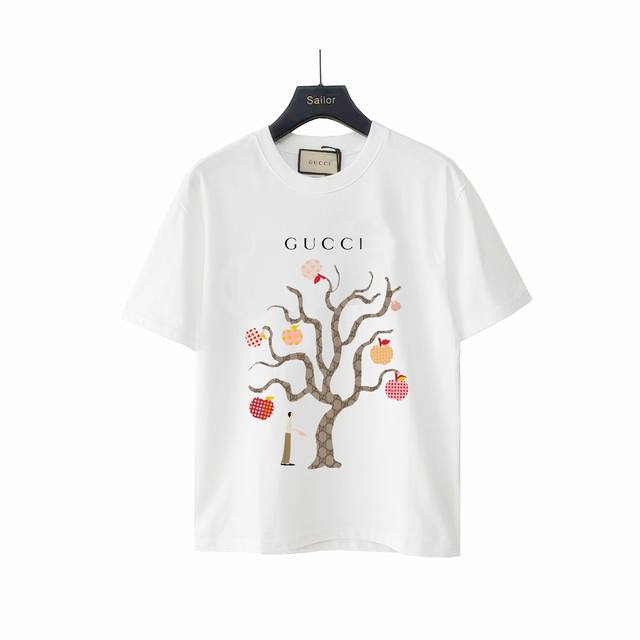 实拍细节图+细节图 Gucci 古驰 奇异果树logo树纹短袖t恤 定制240G纯棉双纱面料，印花采用进口水浆丝网印花工艺，定制辅料，大厂出品非常考验做工，宽松