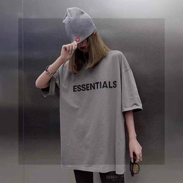 掌柜推荐 Fear Of God -Essentials 24Fw 立体硅胶logo压花短袖-白色 面料定织定染16支230克全棉刷毛手感汗布，今年是单纱面料，