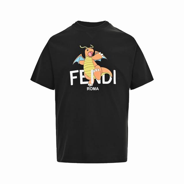 Fendi 芬迪fd X Frgmt × Pokemon 芬迪宝可梦联名款小火龙短袖 采用32S双股丝光棉，克重250G; 搭配32S 2×2拉架螺纹，300G