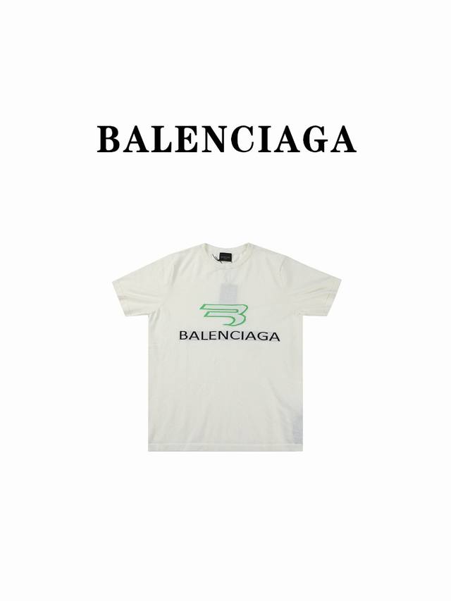 Balenciaga 巴黎世家blcg24Ss双勾字母刺绣针织圆领短袖t恤 夏季新品 %，纯棉毛料前后经典字母刺绣短袖针织t恤，面料采用巴黎zp定织定染全棉双纱