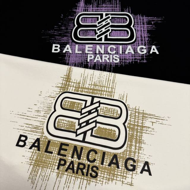 控 巴黎世家balenciaga 锁扣幻影宽松字母印花情侣短袖 情侣同款 定织定染一致260G纯棉双纱面料 同缸零色差领口螺纹 领口包边压线 四针六线工艺 面料