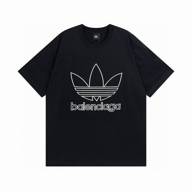 Balenciaga 巴黎世家联名adidas阿迪三叶草 经典logo组合刺绣 短袖t恤 本市场no.1的质量 真正天花板品质 全部原版开发注意细节图 避免被盗