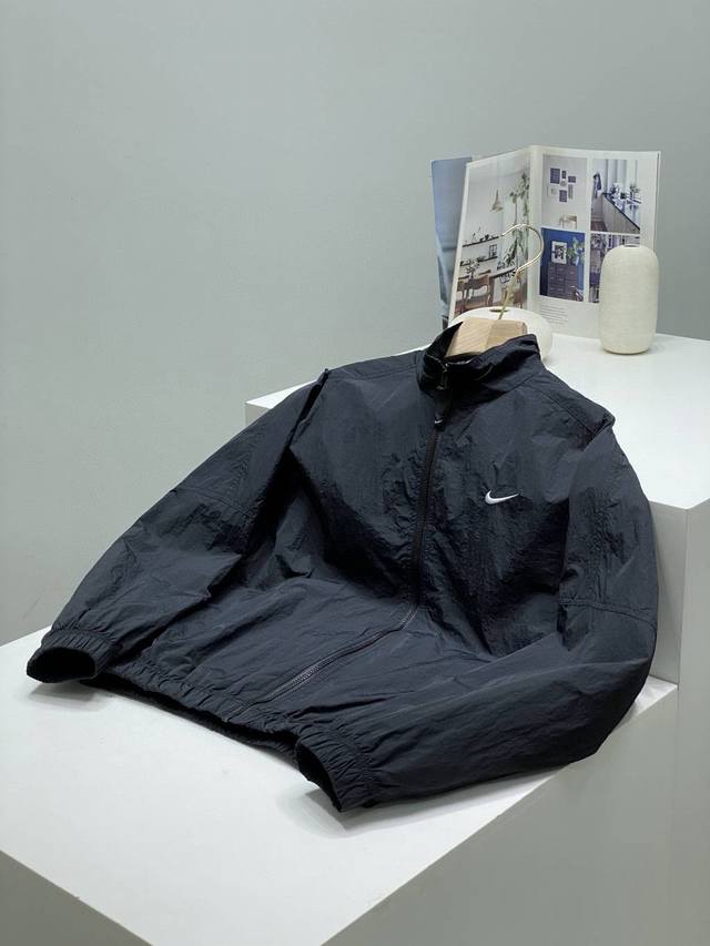 Nikelab Nrg Track Jacket 小勾刺绣复古夹克 复古长裤 套装！ 上衣货号:Cd6543 裤子货号:Cd6544 Nk家高品质硬货，可套装，