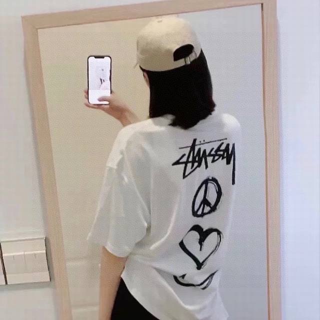 Stussy Nike 耐克斯图西联名短袖t恤 抖音 Ins小红书爆款 定制logo印花工艺 夏日出街超高回头率 男女同款百搭 精梳棉面料 舒适透气 做工细节针