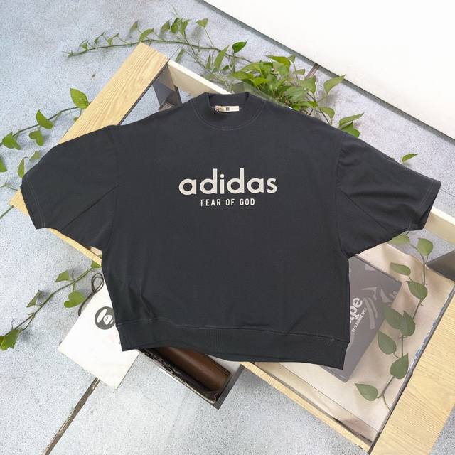 款号：Bm555 顶级版本 2024新款adidasfear Of God阿迪达斯联名fog立体3D字母图案logo印花休闲情侣宽松蝙蝠袖短袖t恤，Zp原版1: