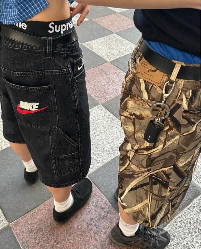 Supreme X Nike联名款ss24 Week10 Denim Short 纯色休闲拉链直筒牛仔短裤 联名廓形丹宁牛仔水洗短裤 完美地融合了两个品牌的风格