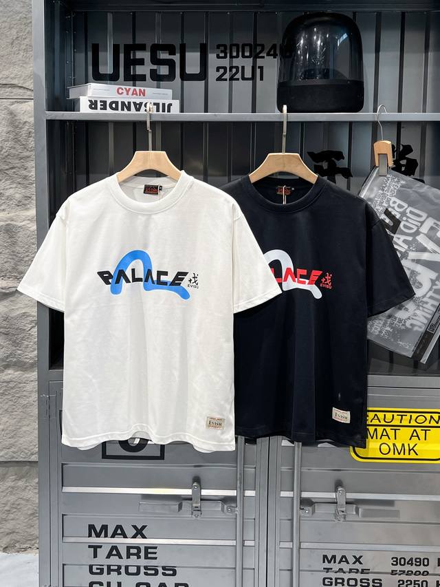 M上新！！！ Nfc防伪 顶级版本 Palace X Evisu “戎” 联名款 短袖t恤 男女同款 颜色：黑色 白色 尺码：M~Xxl 货号：2Eshtm5J