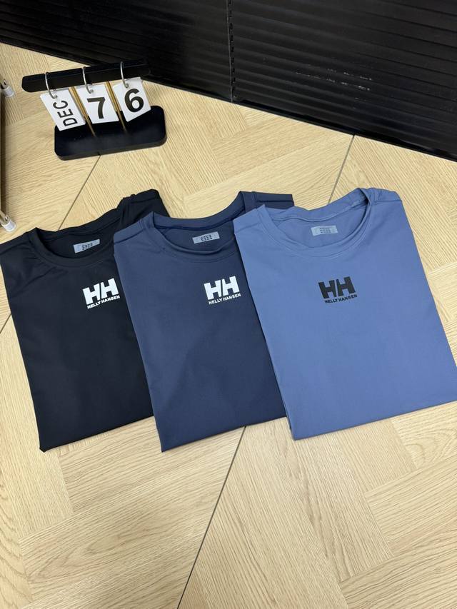 Helly Hansen Hh 男士基础户外运动圆领速干短袖t恤 面料采用轻量化设计ostria面料！原版订制户外凉感面料！！采用cool Touch特殊凉感干