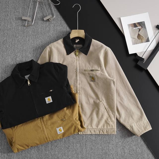 Carhartt Wip重磅底特律夹克 定织高密纯棉帆布面料 成衣酵洗 骨节处略磨白效果 整件衣服厚实柔软 五金均为开模 版型标准 细节满满 颜色：黑色，卡其，