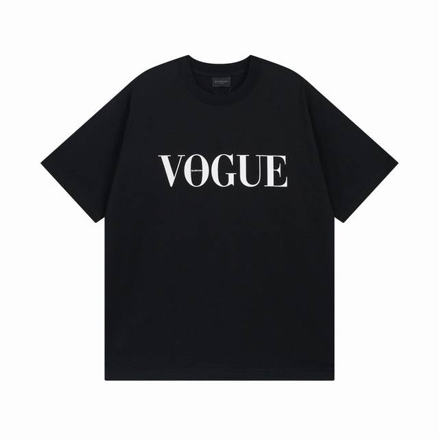 Balenciaga 巴黎世家 2024 Ss Vogue联名系列 前后logo直喷印花短袖t恤 本市场no.1的质量 真正天花板品质 全部原版开发注意细节图