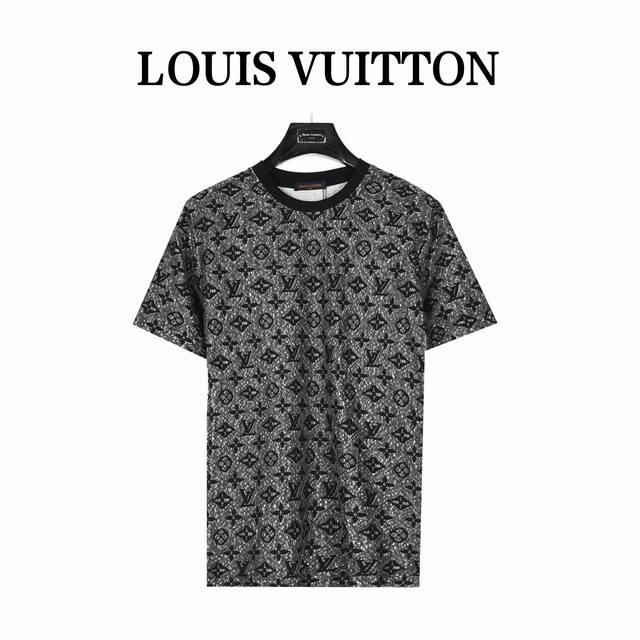 Louis Vuitton 路易威登 双层网纱提花老花短袖t恤 严禁机洗，只能手洗，本款叠搭透视网格面料和提花棉质面料内衬， 交错呈现全幅monogram图案，