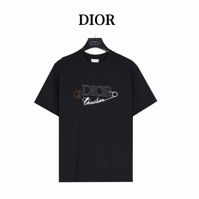 Dior 迪奥 24Ss 别针logo撞色刺绣短袖t恤 面料：定制260G水洗双纱棉面料 ， 手感厚实光滑舒适抗起球原版定制面料 不掉色抗起球 绣花：采用田岛绣