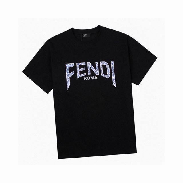 芬迪 Fendi 夏季新品 经典立体印花撞色领短袖T恤，定制32支280g纯棉面料，手感非常舒服，已洗水处理，不缩水不变形不掉色，宽松oversize版型，非常