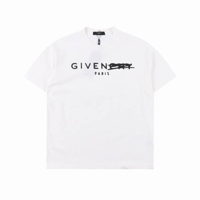 Givenchy 纪梵希 24SS 涂改字母短袖T恤 面料采用定制240g 26支特滑双股精棉平纹高密无尘全棉布料。前幅高密度加厚，走线平整，代工品质，全套定制