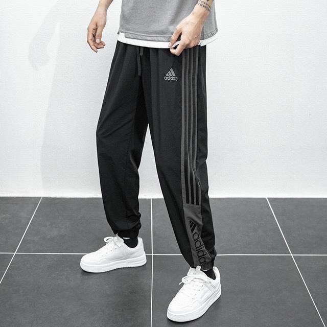 上新 顶配！春夏季新款2024立体裁剪万针刺绣阿迪达斯Adidas三叶草三条杠卫裤机能工装基础大众休闲裤长裤子 高逼格！万针刺绣logo！阿迪达斯三叶草adid