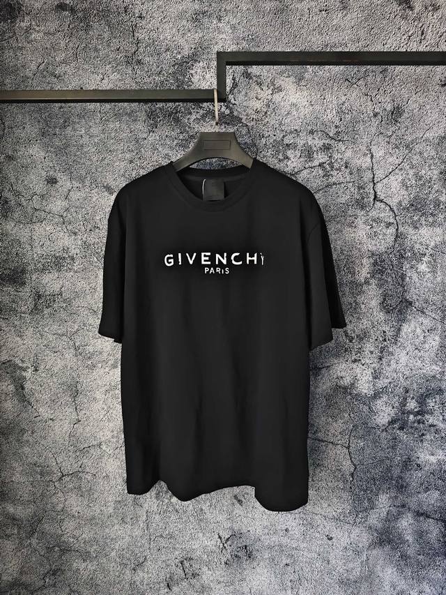 Givenchy Paris字母破坏短袖 纪梵希GVC 残缺破坏做旧字母破碎短袖T 宽松潮流百搭 情侣款 必入 男女同款 ins小红书超火爆款系列 超多明星博主