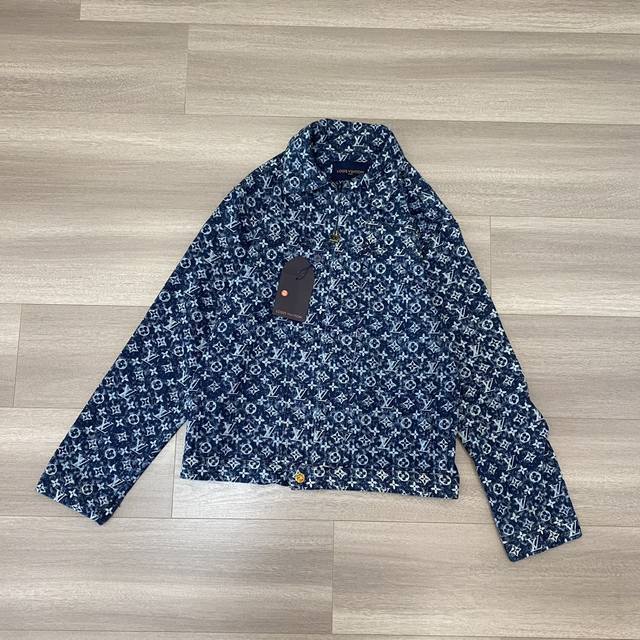 路易威登Louis Vuitton 满印老花工装拉链牛仔外套 龚俊同款lv走秀款牛仔服夹克 yb拆货五金辅料！做旧带logo黄铜金属扣！重磅来袭，真正的好货，定