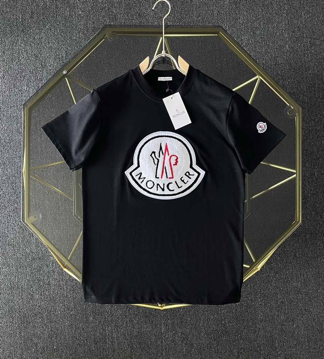 高品质 Moncler 蒙口毛巾绣大logoT桖， 24SS夏季新品，官网旗舰店同步开售，M家经典大logo，非二次开发，原版成型，采用32支240克平纹双纱纯