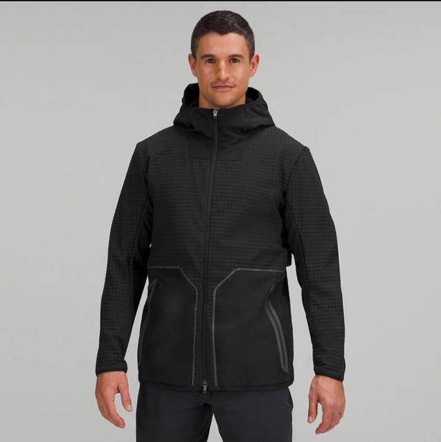 露露秋季内里拉绒连帽运动夹克，口袋拉链设计 lululemon Water-Repellent Fleece Jacket男士拉绒防水夹克LM4AFJS 整件衣