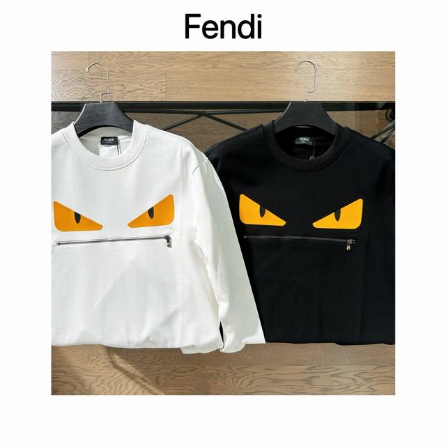 芬迪 FENDI 2024SS 双色压胶恶魔眼睛圆领卫衣 胸前采用硅胶重工压胶设计 定制双纱紧密全棉毛圈面料 足足420高克重 ，适合早秋款！定制F纽扣和芬迪字