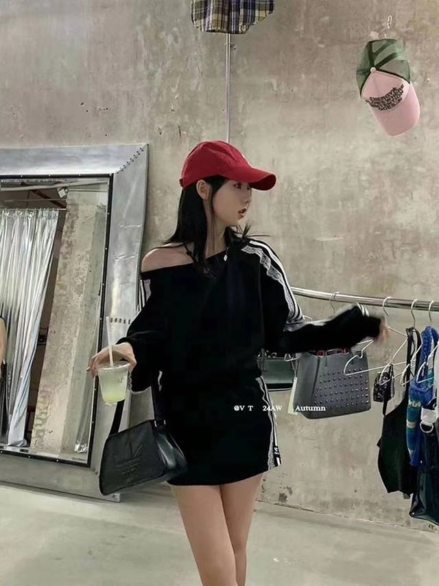 Adidas 阿迪达斯蕾丝套装 限定蕾丝 黑色的基调 融入了蕾丝花边 运动甜心的既视感！ 尺码 图末