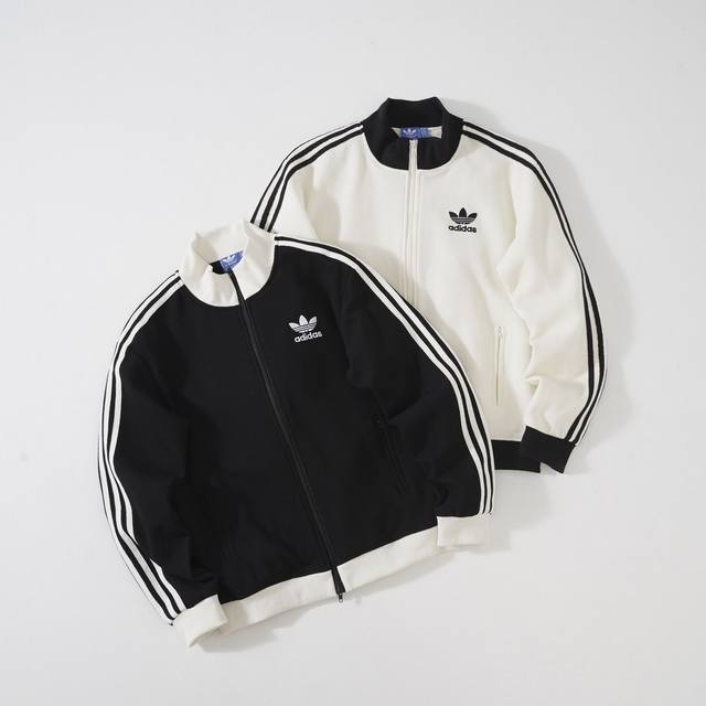 Adidas三叶草复古华夫格外套 货号：24672303524 细节在线，随意对比 原版复刻，顶级版本 专柜定色定染 同款华夫格面料，同款提花记忆面料硬度适中，