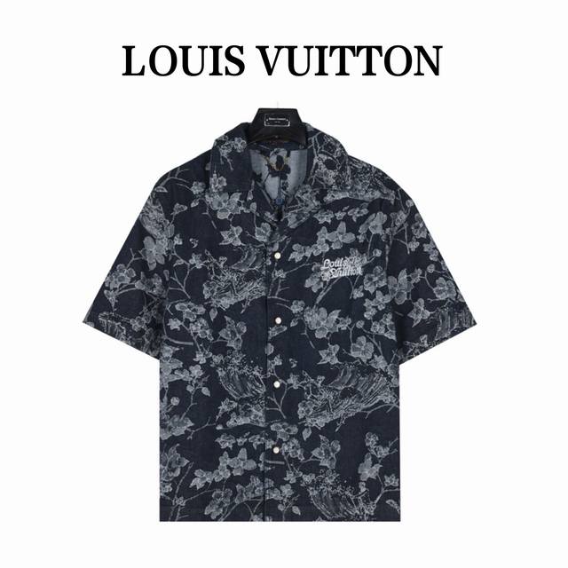 LouisVuitton 路易威登 24ss WAVES花卉提花牛仔短袖衬衫 本款牛仔短袖衬衫铺陈 LV Waves 提花织纹，点明当季热带冲浪主题。LV Fl