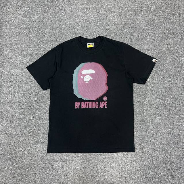 XX271 BAPE GLITCH ART COLLEGE TEE 故障幻彩艺术叠层大猿人头印花 270克克重麻棉面料 ZP开版 情侣款：S XXL 黑色 白色