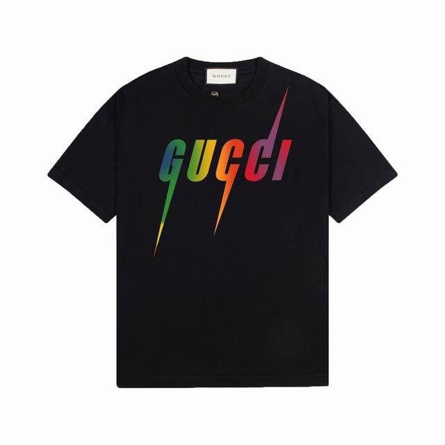 Gucci 古奇] 2024FW短袖T恤 LOGO印花 高端32s双纱260克面料 重磅面料 定制拉架罗纹同缸同染 三标齐全 男女同款 颜色：黑色 白色 尺码：