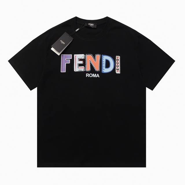 Fendi 2024新款 定制270g双纱纯棉面料 七彩字母logo 男女同款 短袖t恤 颜色：黑色 白色 尺码：S-XL