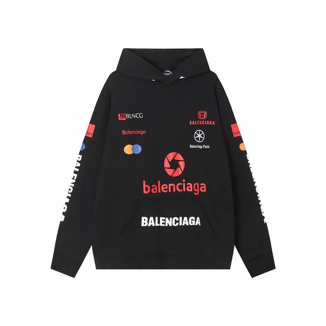 BALENCIAGA巴黎世家，23ss新款卫衣，前后袖子字母Logo丝印，磨烂破洞.进口康丽机数码直喷印花工艺，落肩宽松版型，高版本，全棉面料克重480克，原版