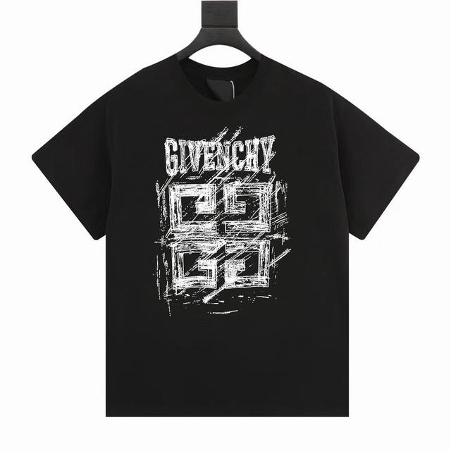 特价 齐码 GIVENCHY 纪梵希线条大印花短袖 定制面料洗水后260克重双纱100%精梳全棉面料 印花工艺，螺纹定织定染无色差 出入专柜无压力，通肩拉条工艺