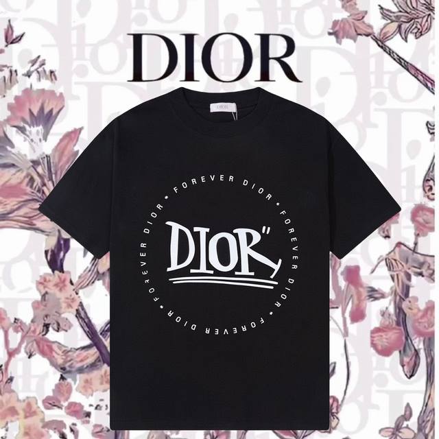 DIOR迪奥 秀场限定短袖T恤 定制240克同缸染面料 手感非常舒服 春夏最新砖柜同步 OS落肩版型 时尚又个性 超级百搭好看的一款 男女都非常合适 人手必备款 - 点击图像关闭