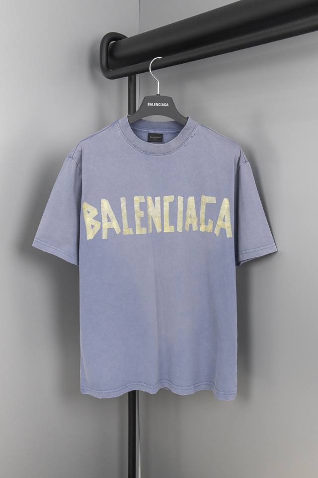 顶级版本.官网品质]balenci*ga 巴 黎.24ss最新爆款 经典款.胶带拉浆印花.成衣水洗磨烂做旧短袖t恤.砖柜同步.面料采用巴黎zp定织定染全棉双纱紧