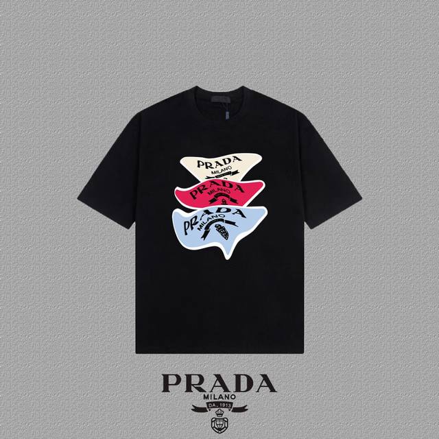 Prada 普拉达] 2024FW短袖T恤 LOGO印花 高端32s双纱260克面料 重磅面料 定制拉架罗纹同缸同染 三标齐全 男女同款 颜色：黑色 白色 尺码