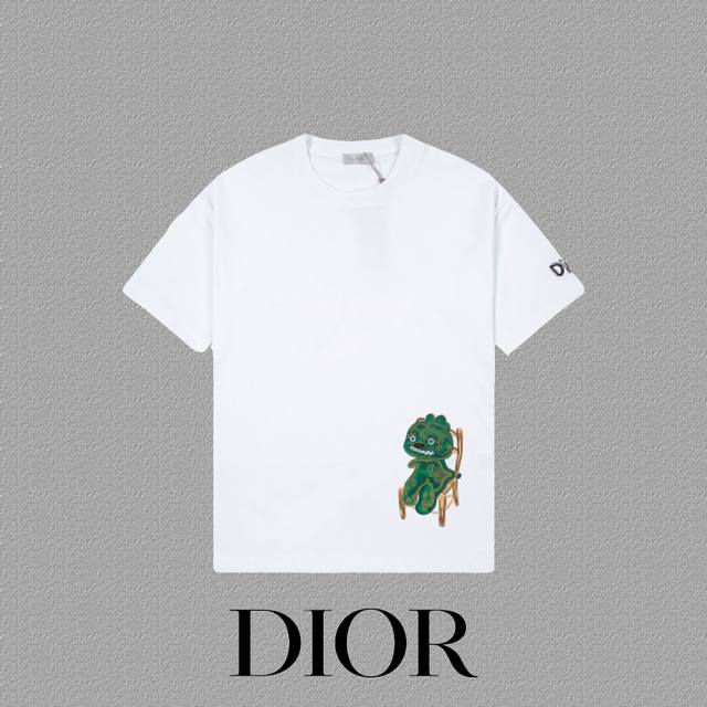 Dior 迪奥] 2024FW短袖T恤 刺绣工艺 高端32s双纱260克面料 重磅面料 定制拉架罗纹同缸同染 三标齐全 男女同款 颜色：黑色 白色 尺码：S M