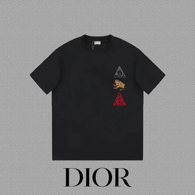 DIOR 迪奥] 2024FW短袖T恤 LOGO印花 高端32s双纱260克面料 重磅面料 定制拉架罗纹同缸同染 三标齐全 男女同款 颜色：黑色 白色 尺码：X