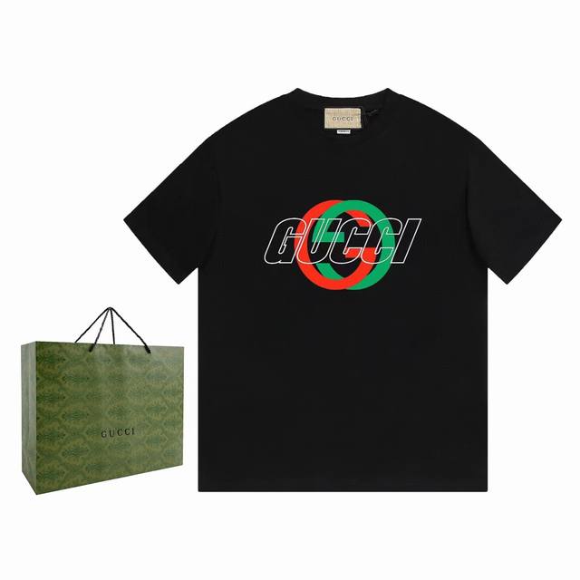 新款上架 GUCCI24新款LOGO印花短袖T恤， 简约时尚精致，定织定染，纯棉面料，亲肤细腻柔软， 男女同款 颜色：黑、杏 尺码：XSSML