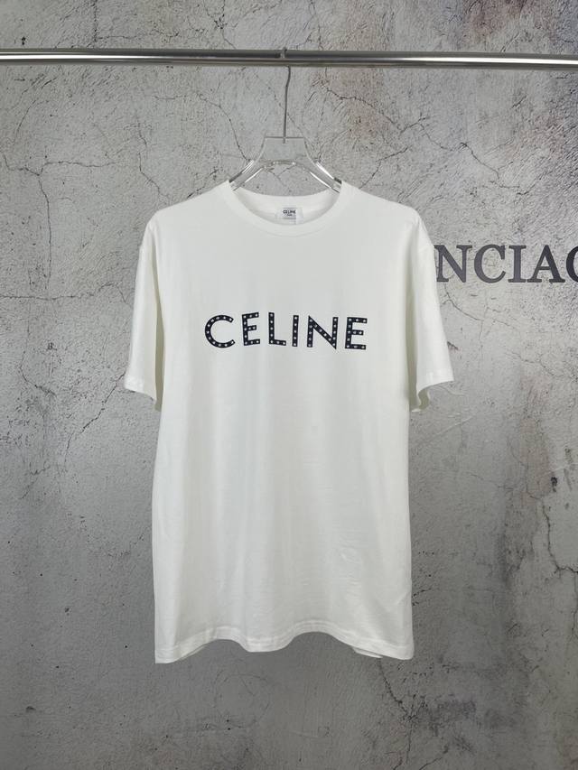 特价 款号：CL072 特价 CELINE｜赛琳 24SS 锍钉字母印花星星烫钻经典短袖- Logo标识精致升级，灵感源自八十年代复古 原版面料 官方同款 短袖