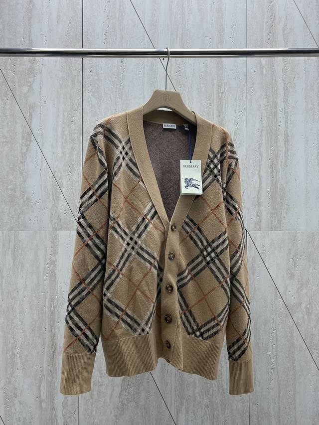 Burberry 巴宝莉24Fw斜纹羊毛开衫 Size：S M L XL XXL