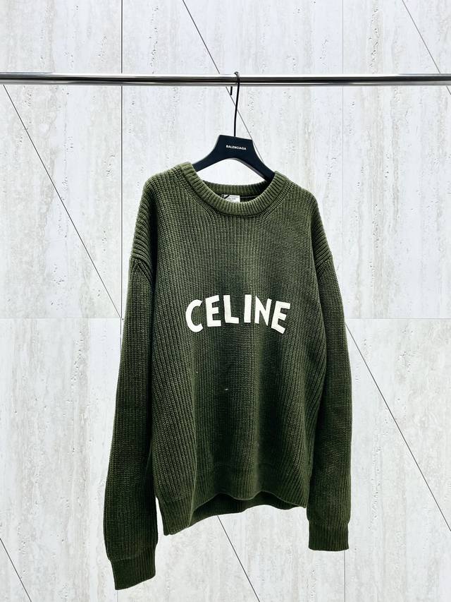 Celine 赛琳经典胸前贴标毛衣#82087 Size：S M L 颜色：绿色 黑色 灰色