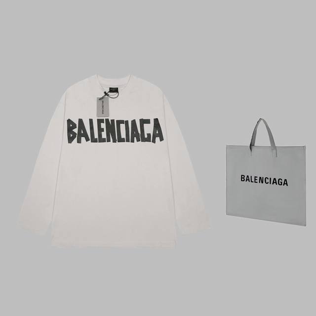 可配手提袋5 高品质 Balenciga 巴黎世家 磨破 胶带长袖T恤 采用磨破工艺 细节无法挑剔，极具档次感与奢华辨识度！三标齐全 版型属于休闲宽松小落肩的版