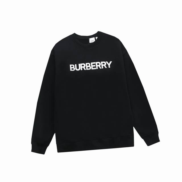 巴宝莉 Burberry 秋冬新品 经典字母压胶圆领卫衣 高端大气完美演绎，经典圆领卫衣宽松版型不挑人 面料采用400克纯棉面料，保证舒适性同时透气的同时又不透