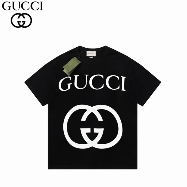 Gucci 古驰 经典互扣双g短袖 260克纯棉面料 ，吸汗透气性非常好，做工精细，肩部线条流畅，全部使用全进口链条车做通肩滚条，做到一公分4针的标准！一比一的