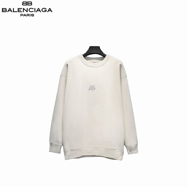 Balenciaga 巴黎世家 24Ss 印花反光圆领卫衣 100%棉 采用订色订染毛圈纯棉卫衣面，420G双股双纱，手感舒适 进口针织针梳棉进行制作，厚度适