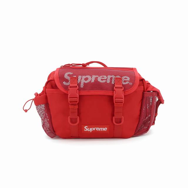 Supreme 20Ss 3M反光网眼斜挎包 红色 Supreme Ss20新出的，配了肩带，可以作为斜挎包，容量很大，分了隔层的，双侧还有两个小口袋可以说很可